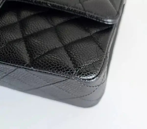 Preloved - BLACK CAVIAR MEDIUM CLASSIC DOUBLE FLAP SHOULDER QUILTED SILVER BAG
