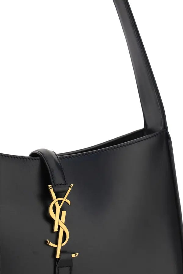 HOBO SHOULDER BAG
