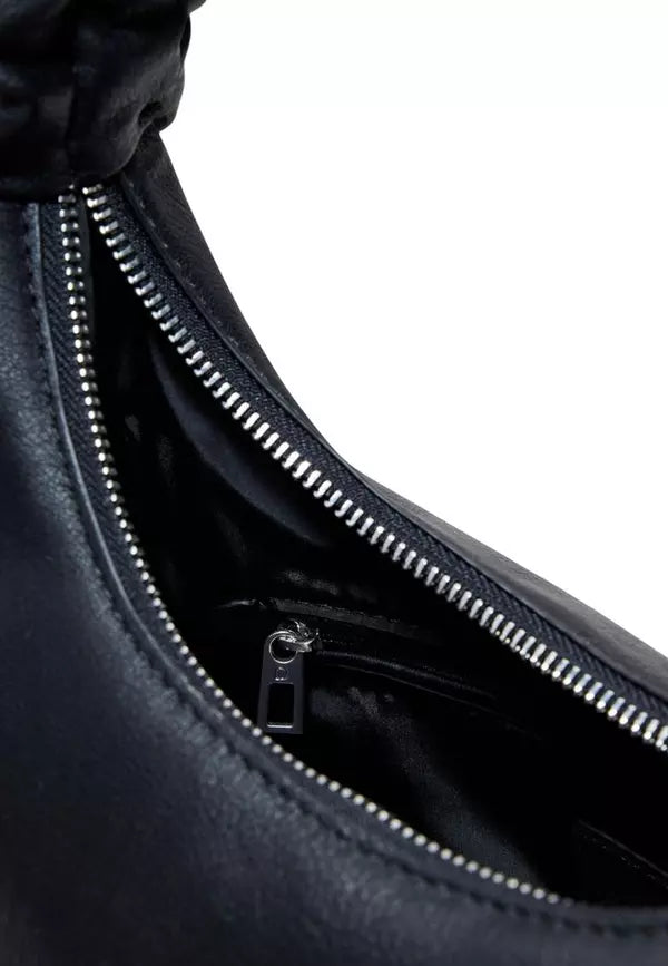 Desigual Black Embossed Logo Handbag – Chic & Practical Daily Essential